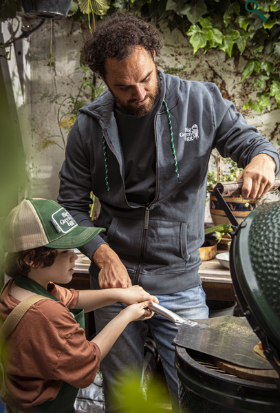 Big Green Egg Hoodie mit Reißverschluss